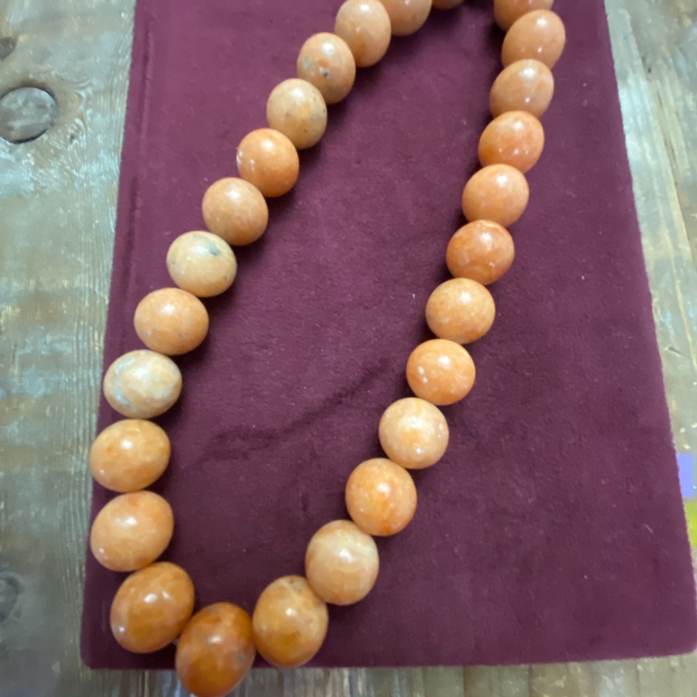 Elegant Natural AVENTURINE Orange Beaded Necklace